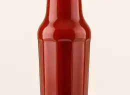 Ketchupflaschen aus Glas Frontansicht für gewerbliche Verpackungsprojekte