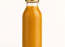 Saucenflaschen aus Glas mit Metalldeckeln Frontansicht für gewerbliche Verpackungsprojekte