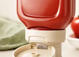Kopfstehende Ketchup-Quetschflaschen Deckel- und Dichtungsdetail