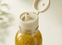 Ausgießflaschen für Vinaigrette Deckel- und Dichtungsdetail